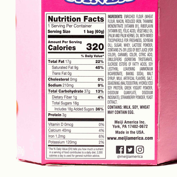 The back of a pink box with a Meiji Hello Panda: Strawberry label on it.