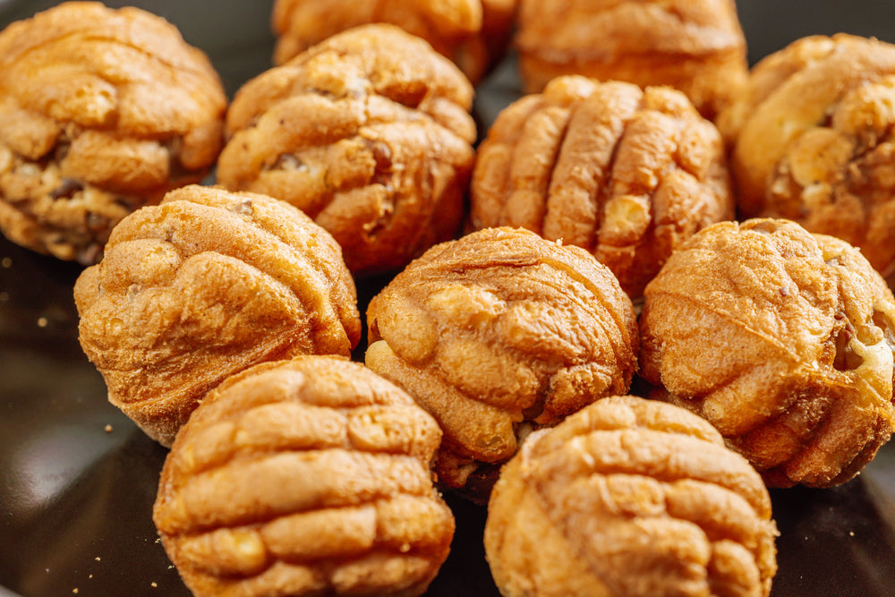 What Makes Korean Snacks So Irresistible? A Crunchy & Sweet Deep Dive